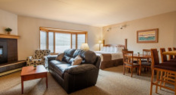 Vintage Resort Hotel, Winter Park ski chalet, image 4